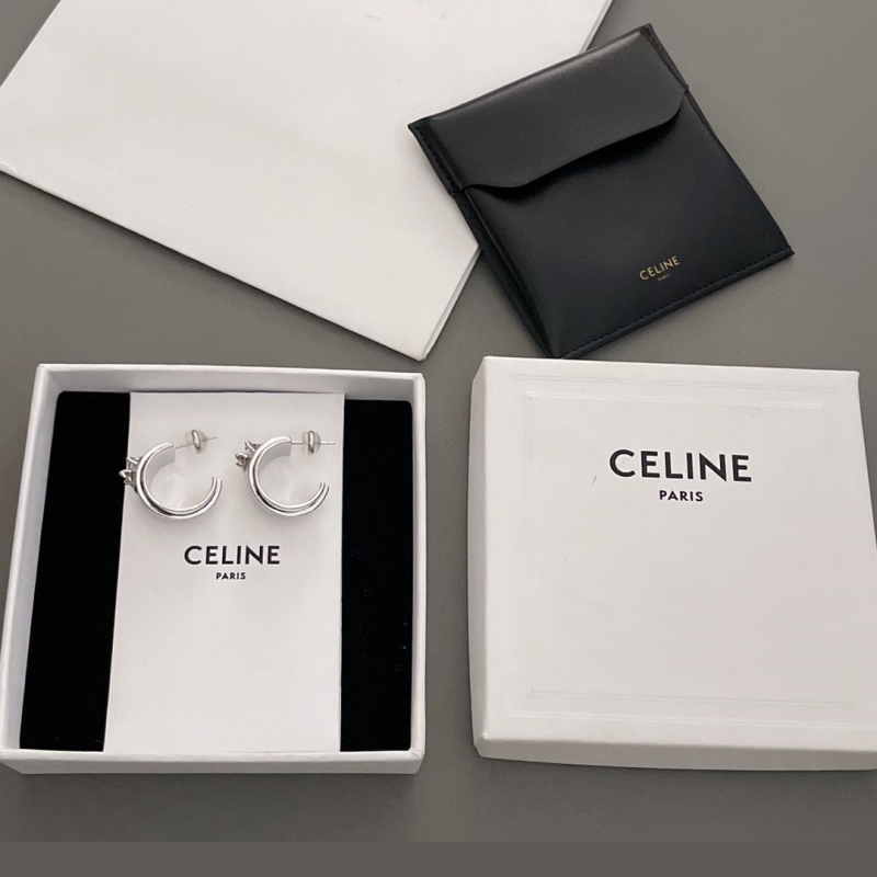 Ba*len*cia*ga earrings